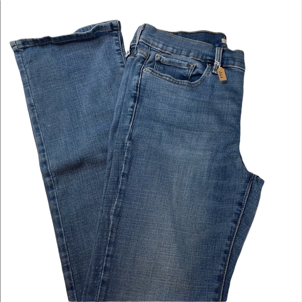 LONG Levi’s 315 Shaping Bootcut  31 L